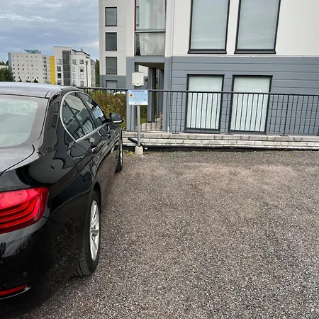 Cozy In Vantaa, Near Airport With Parking